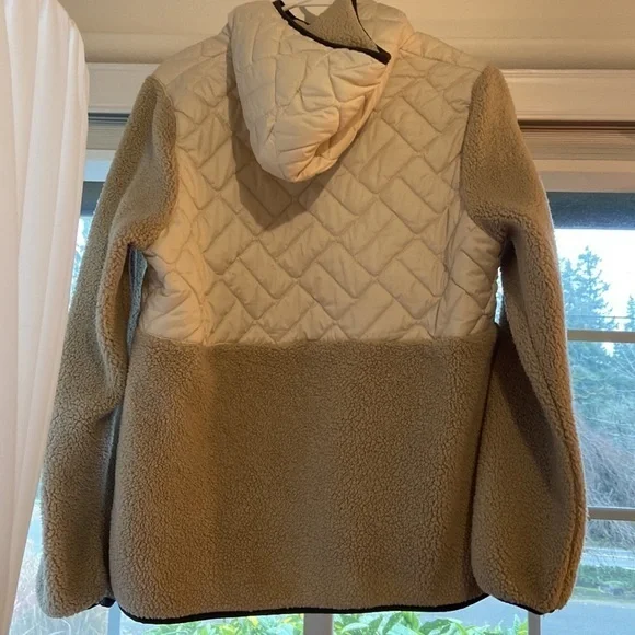 Columbia White and Tan Jacket - Picture 5 of 6